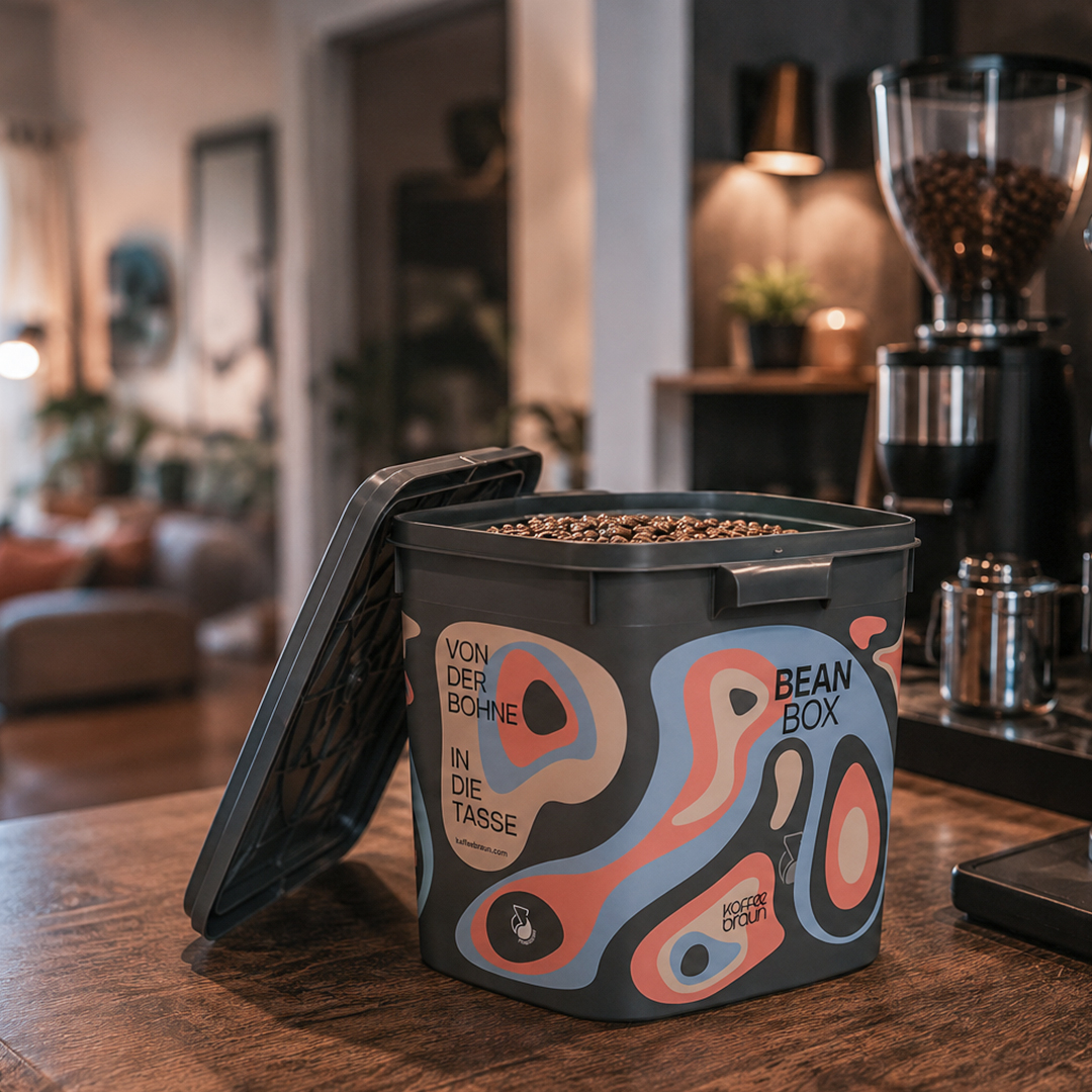 BeanBox Pfandeimer im Home-Barista-Umfeld zur nachhaltigen Lagerung von frisch gerösteten Kaffeebohnen.